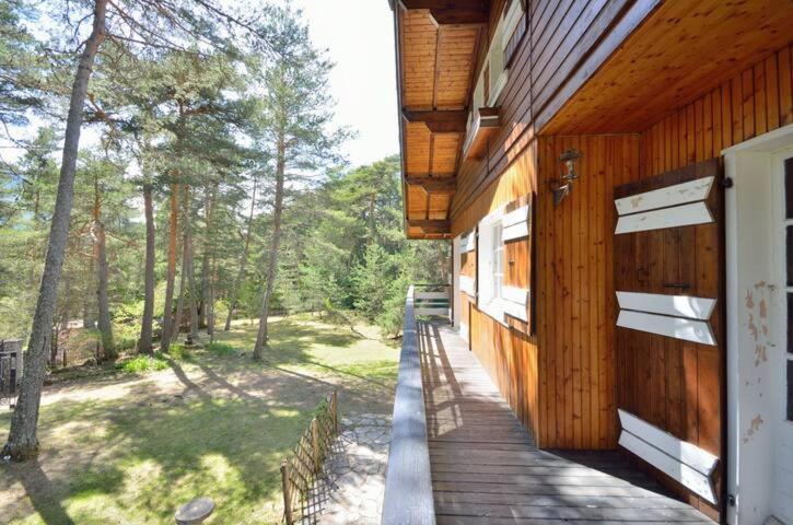 Large Riverside Chalet Near Gorges Du Verdon La Bastide  外观 照片